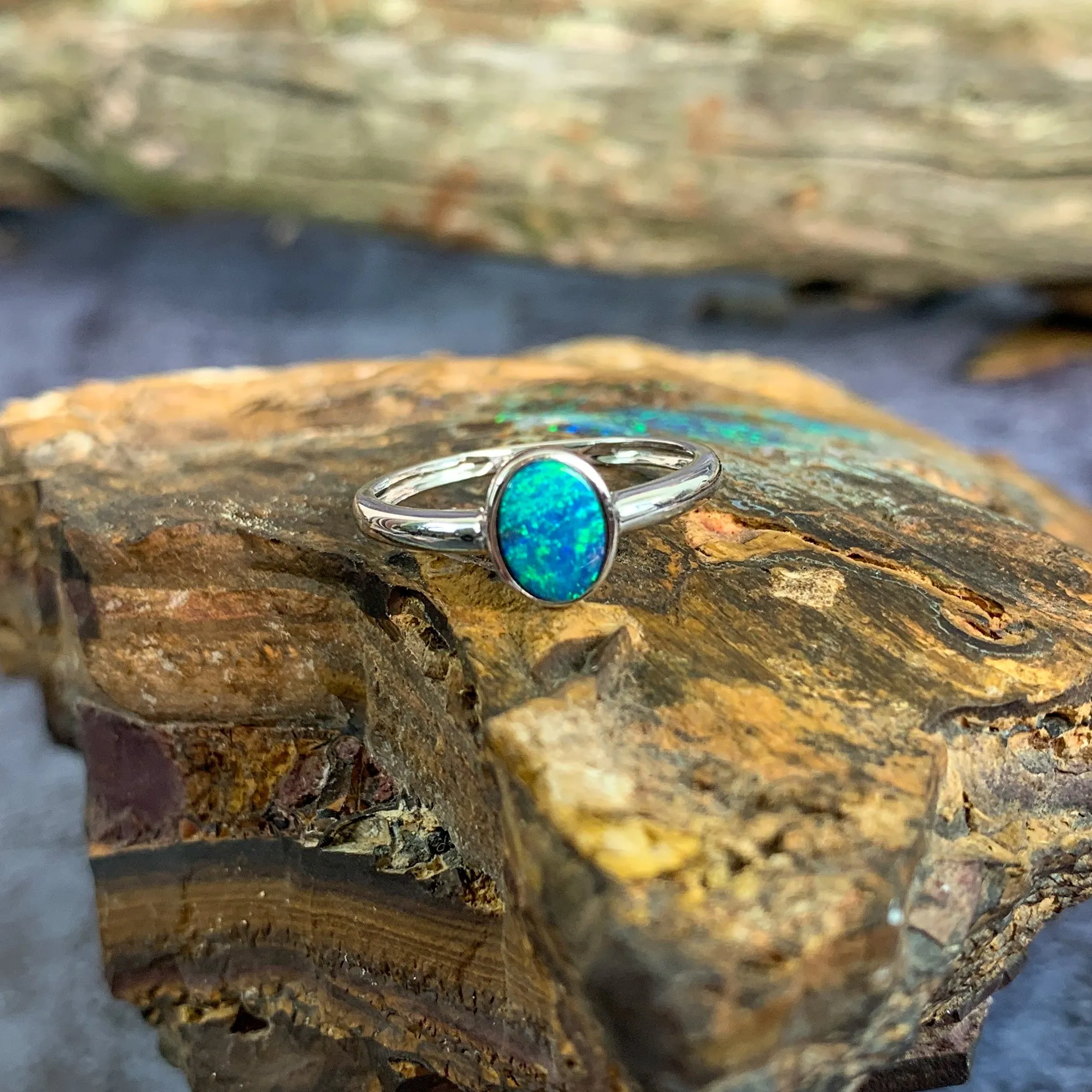 14kt White Gold Solitaire Opal doublet Blue Green bezel set ring`