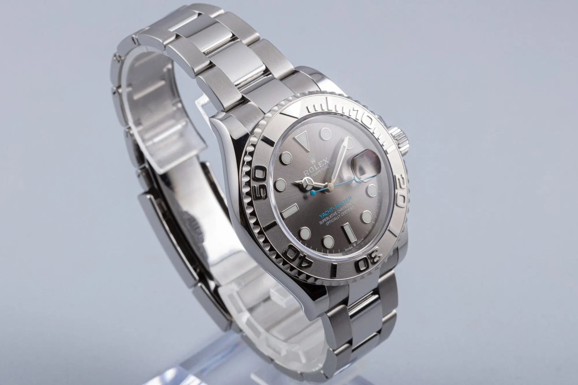 2020 Rolex Yacht-Master 126622 Oyster Steel & Platinum Rolesium Slate Dial Blue Hands Box & Card