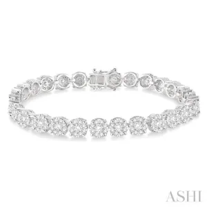 7 Ctw Round Cut Diamond Lovebright Bracelet in 14K White Gold