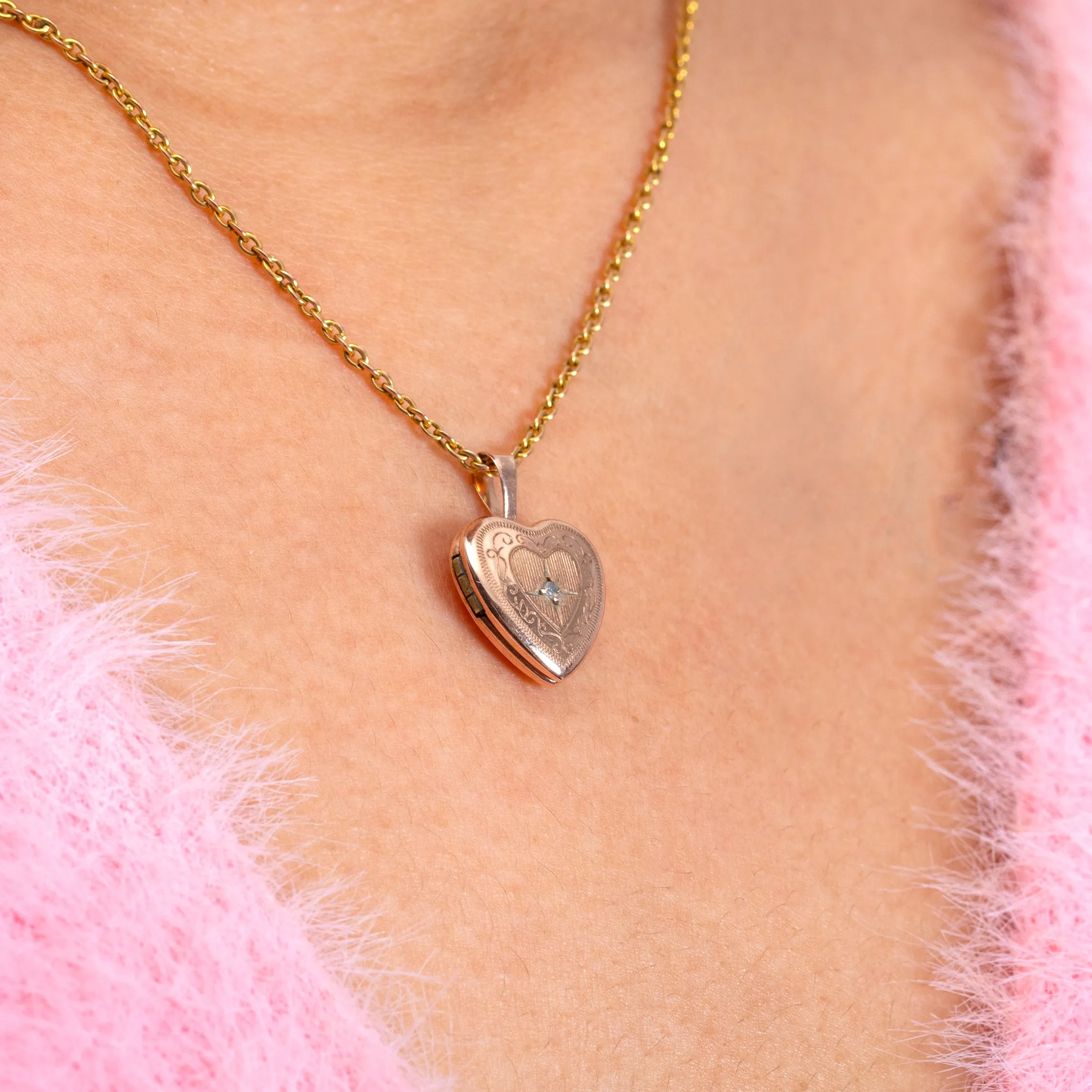 9ct Gold Diamond Heart Locket