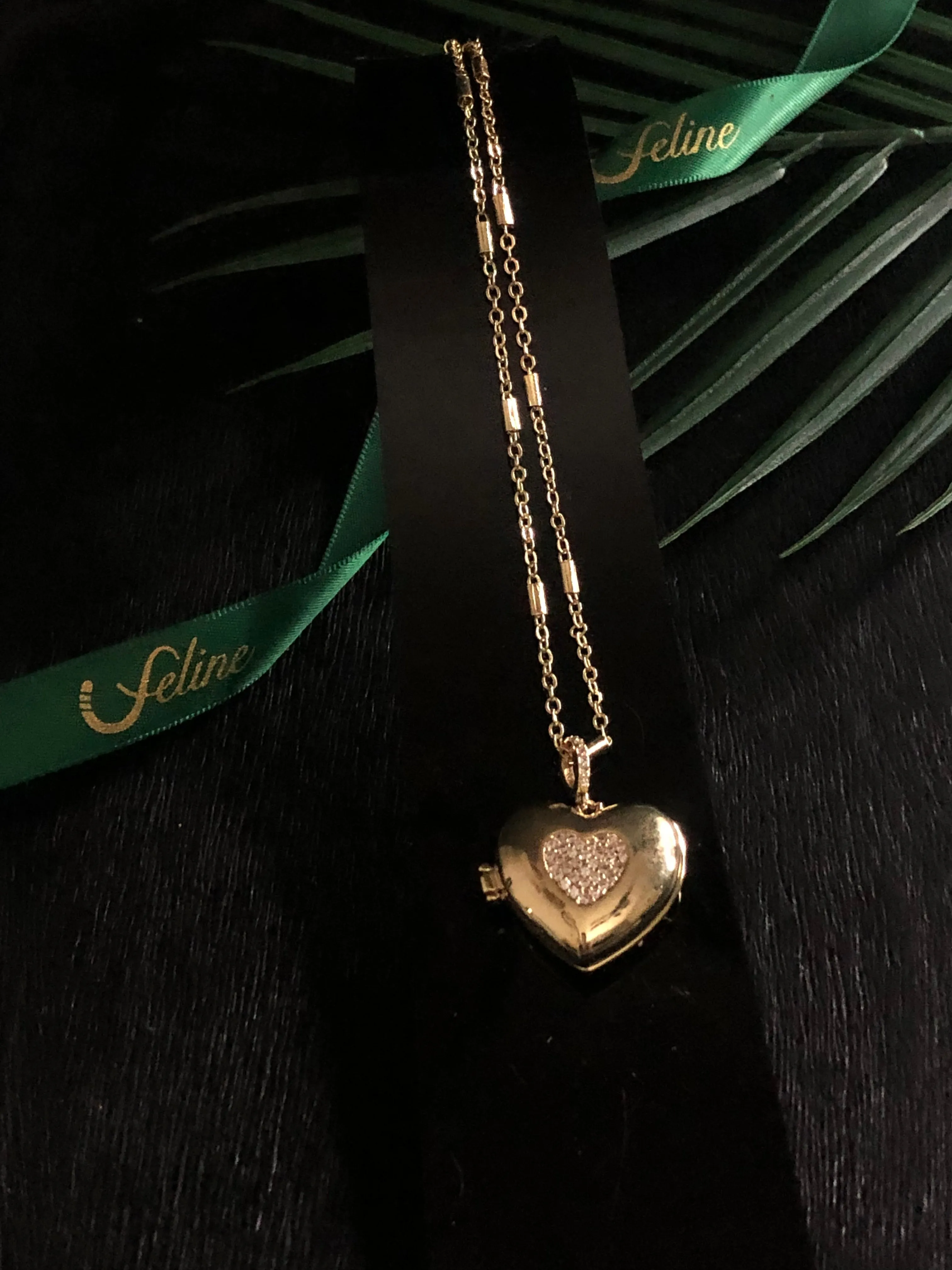 Alliette Locket Necklace