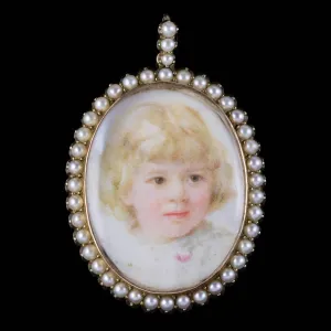 Antique Victorian Pearl Double Sided Portrait Locket 15Ct Gold Circa 1870