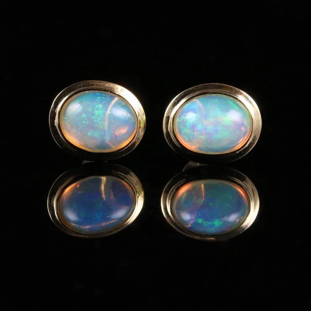 Beautiful Natural Opal Stud Gold Earrings 9Ct Gold