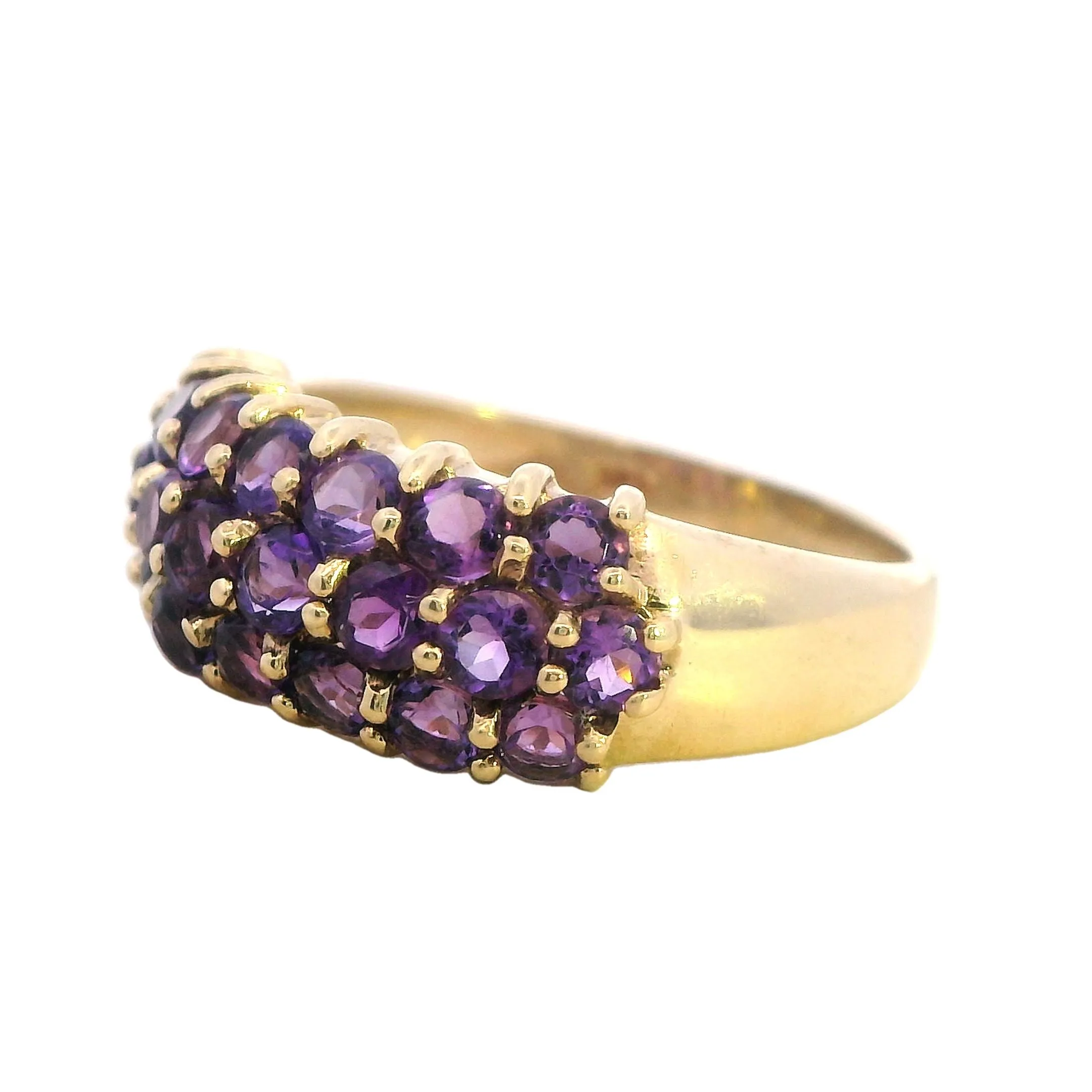 Elegant Yellow Gold Amethyst Ring - Radiant and Refined