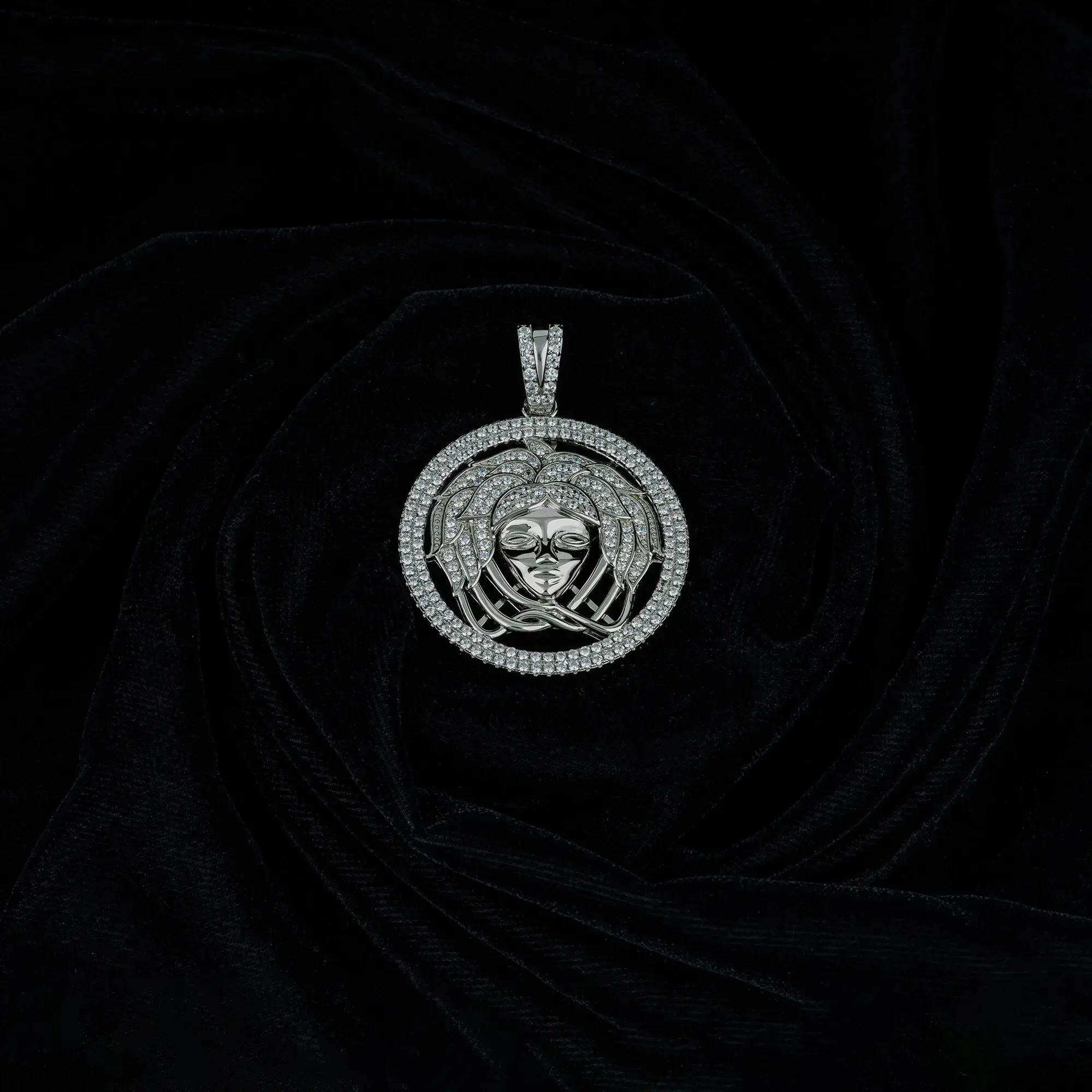 Medusa Legacy Locket