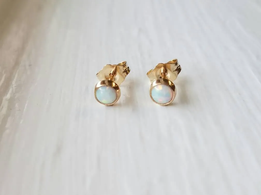 Opal Stud Earrings 14k Gold