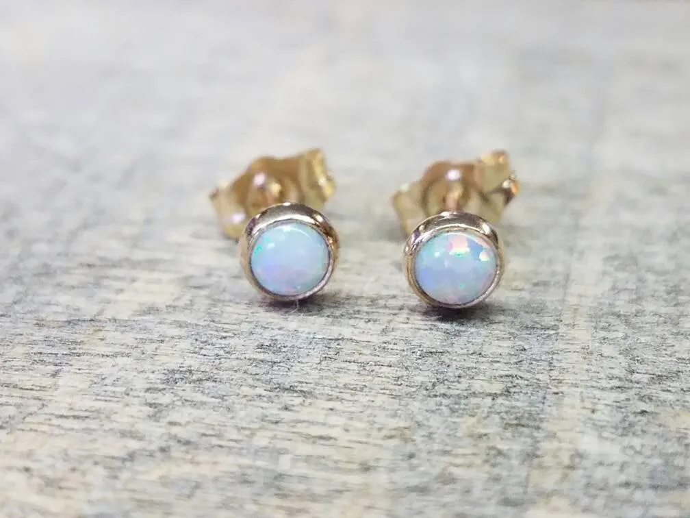 Opal Stud Earrings 14k Gold