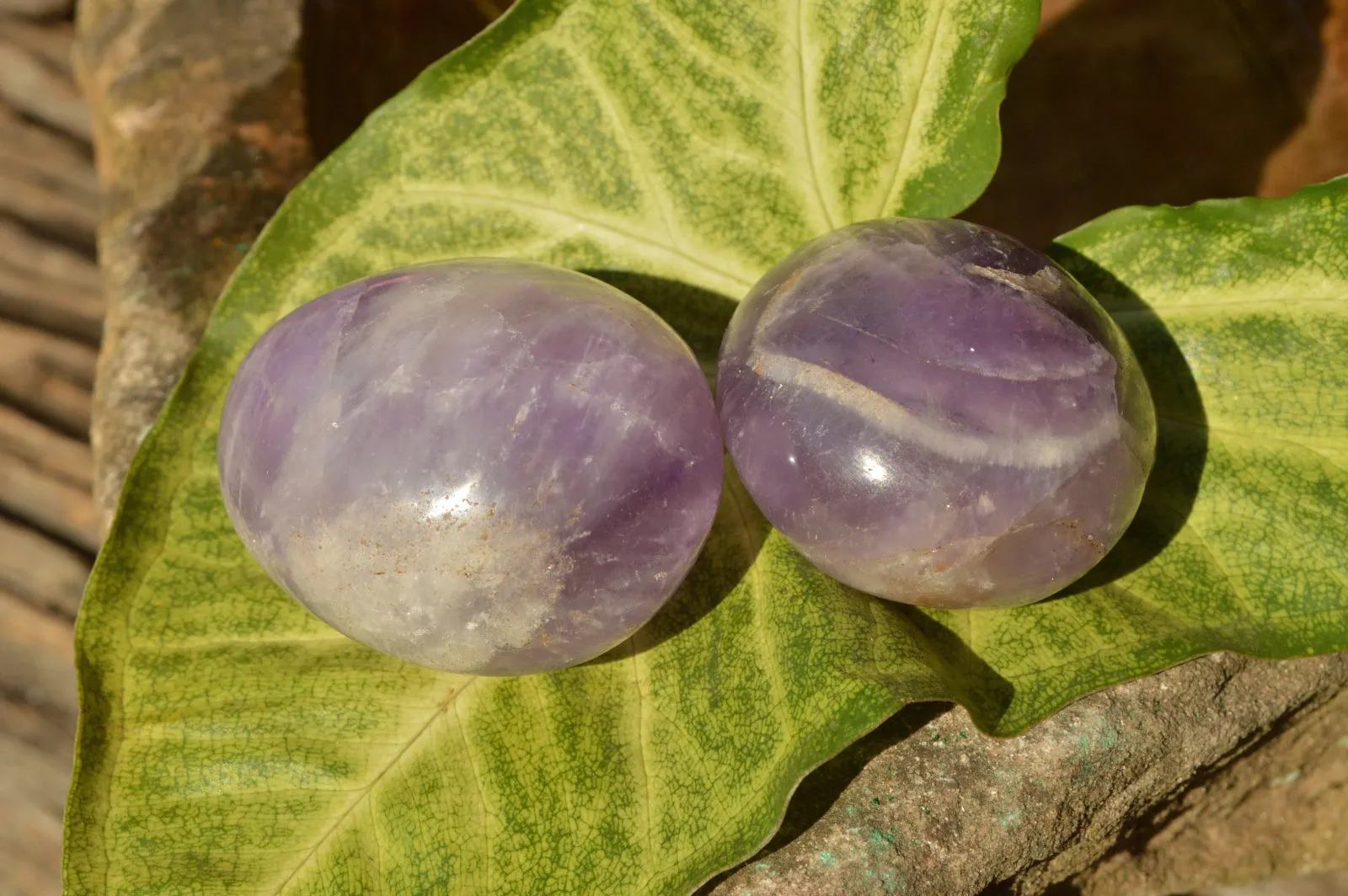 Polished Rare Gemmy Amethyst Galet - Palm Stones x 24 From Madagascar